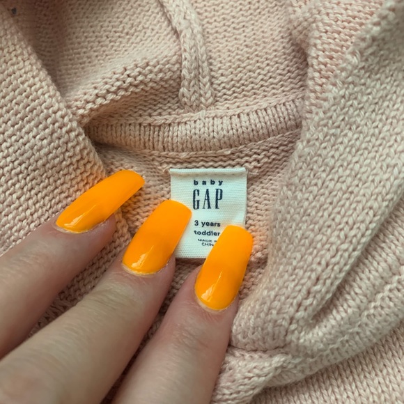 Girls knitted poncho - Picture 2 of 2